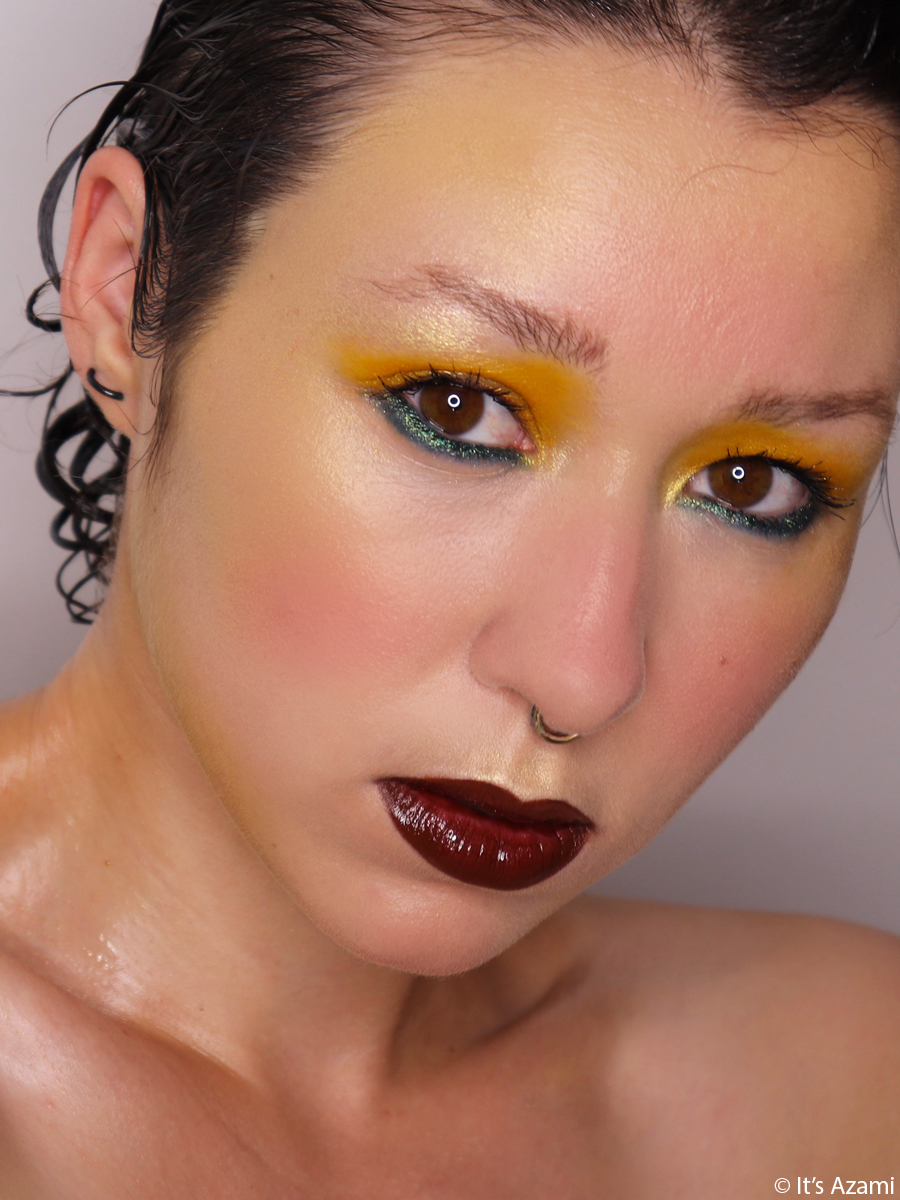 Burning Dreams Makeup Look It's Azami - M.A.C. Cosmetics Pro Longwear Nourishing Foundation NC20 - Jeffree Star Jawbreaker Palette - Makeup Revolution Foil Frenzy Palette - Hema Glitter Glass 02 Dewy - Sleek Rose Gold Blush - Neve Cosmetics Rugiada Per Makeup - M.A.C. Pearlglide Undercurrent Eyeliner - Morphe C1.65 Concealer - Antique Velvet Matte Lipstick - Glitter Glass Hema - Chestnut Lip Pencil - London Paris Makeup Artist Beauty Blogger Youtuber Burning Dreams Makeup Look It's Azami - M.A.C. Cosmetics Pro Longwear Nourishing Foundation NC20 - Jeffree Star Jawbreaker Palette - Makeup Revolution Foil Frenzy Palette - Hema Glitter Glass 02 Dewy - Sleek Rose Gold Blush - Neve Cosmetics Rugiada Per Makeup - M.A.C. Pearlglide Undercurrent Eyeliner - Morphe C1.65 Concealer - Antique Velvet Matte Lipstick - Glitter Glass Hema - Chestnut Lip Pencil - London Paris Makeup Artist Beauty Blogger Youtuber