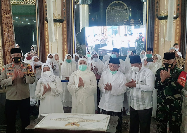 Ini Harapan Ning Ita & Gubernur Jatim saat Resmikan Masjid Agung Al Fattah