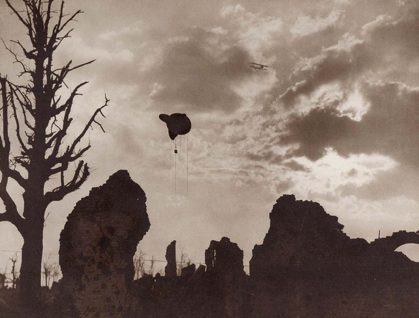 Western front photographs frank hurley