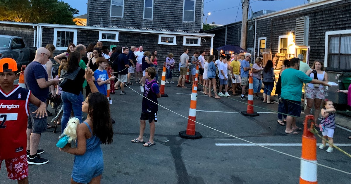 Donuts After Dark At Back Door Donuts In Martha S Vineyard
