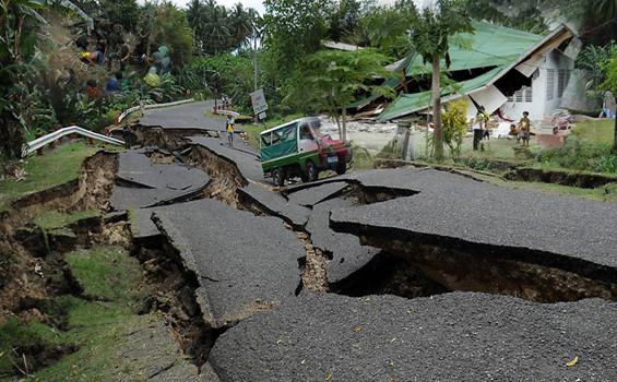 Titik Pusat Gempa Di Permukaan Bumi Disebut Sebutkan Mendetail Titik Pusat Gempa Di Permukaan Bumi Disebut Sebutkan Mendetail