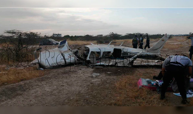 Avioneta ecuatoriana se estrella en Tumbes y fallece un tripulante