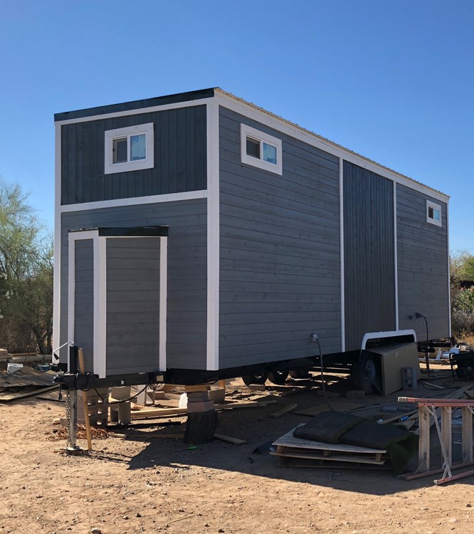 Contemporary Phoenix Tiny House [ TINY HOUSE TOWN ]