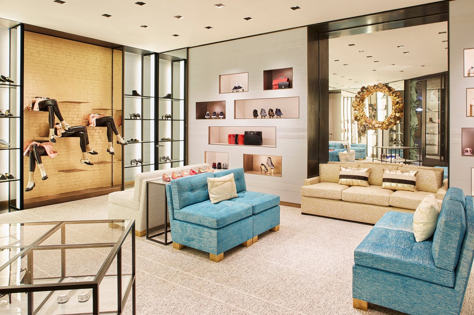 ENFOQUE NOTICIAS Colombia Chanel abre su primera tienda de calzado en