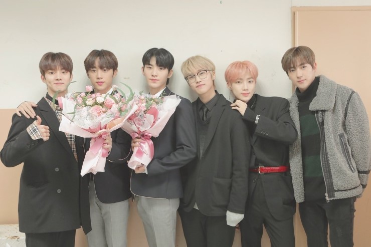 성인의날 맞은 더보이즈 막내라인들 | 인스티즈