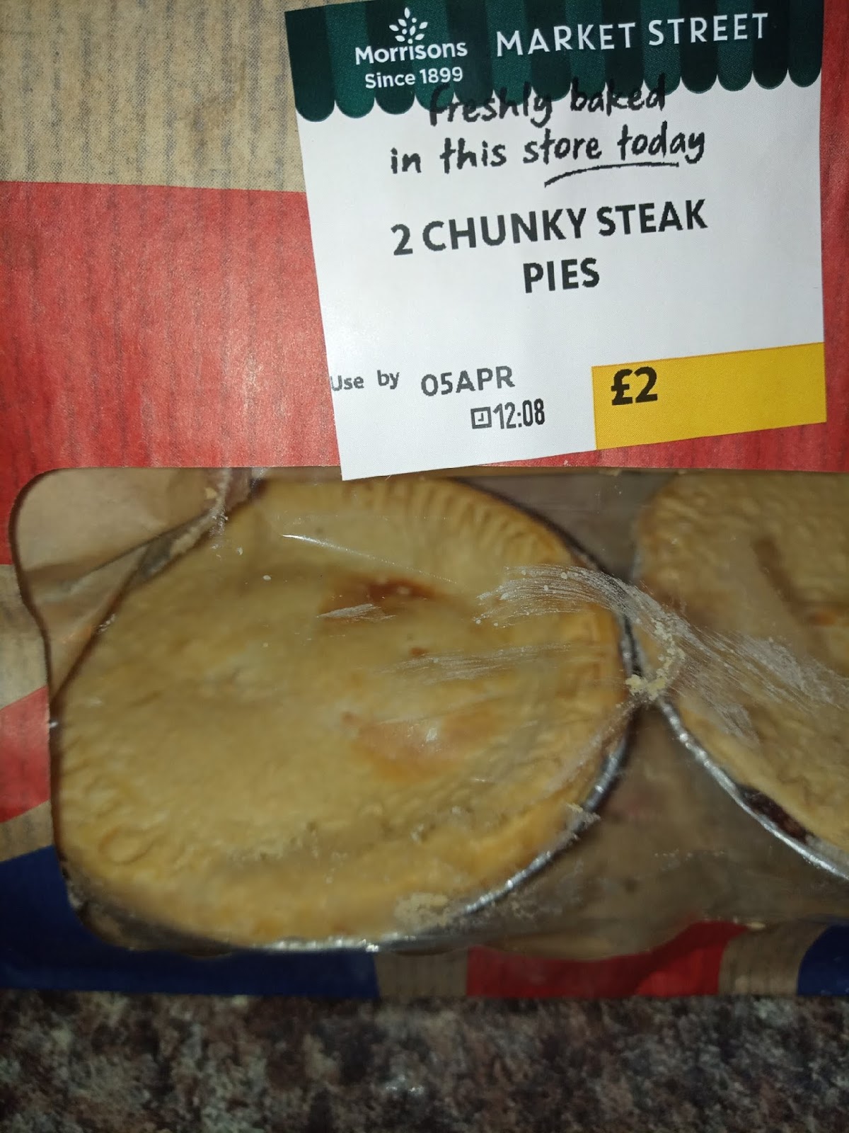 Supersupergirl's Food Reviews [Review] Morrisons Freshly baked Chunky