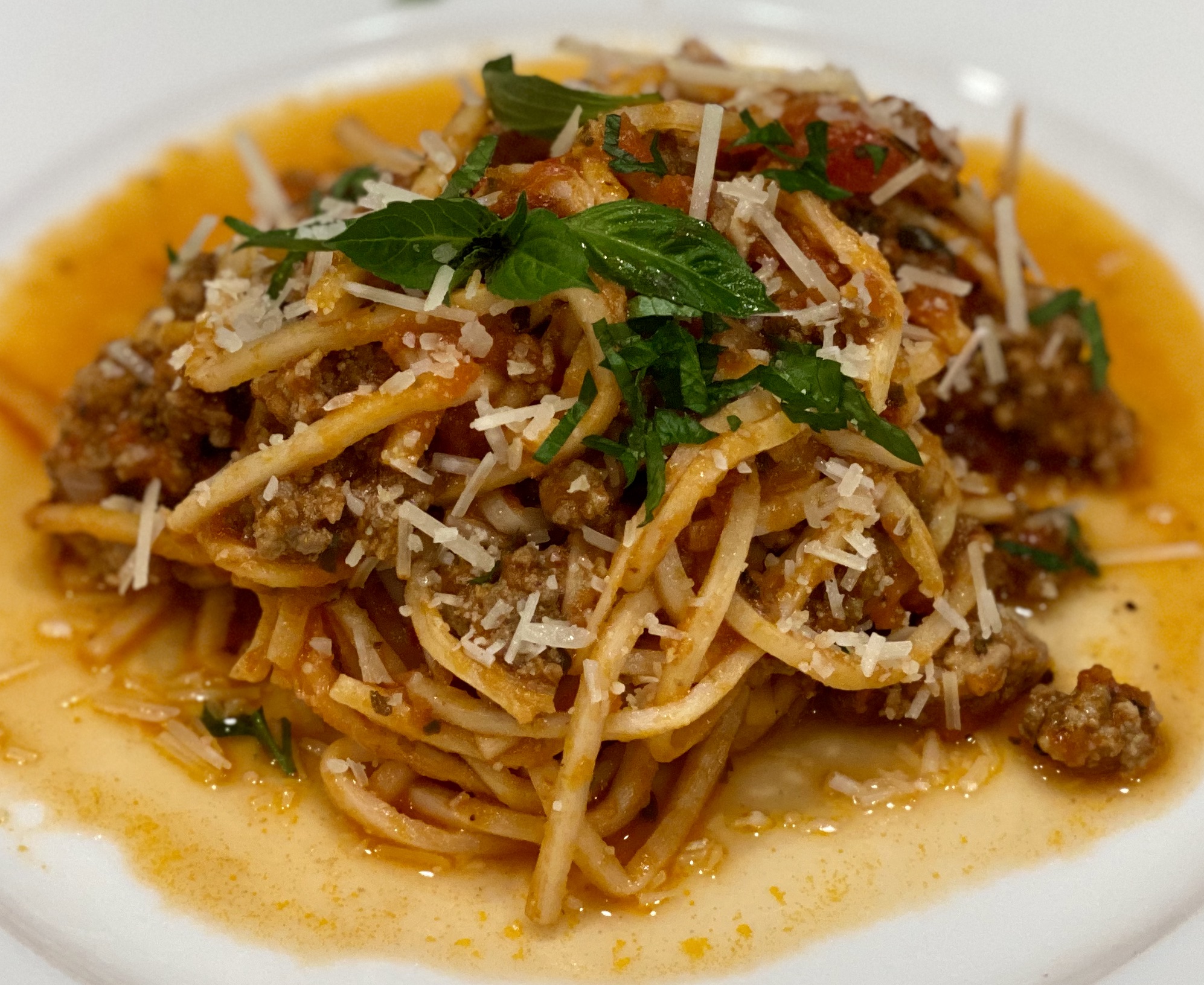 GREAT EATS HAWAII HEARTS OF PALM LINGUINE WITH MEAT SAUCE