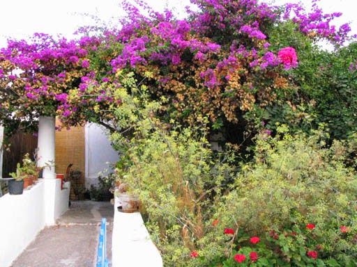 Casa típica de Ginostra, na Sicilia