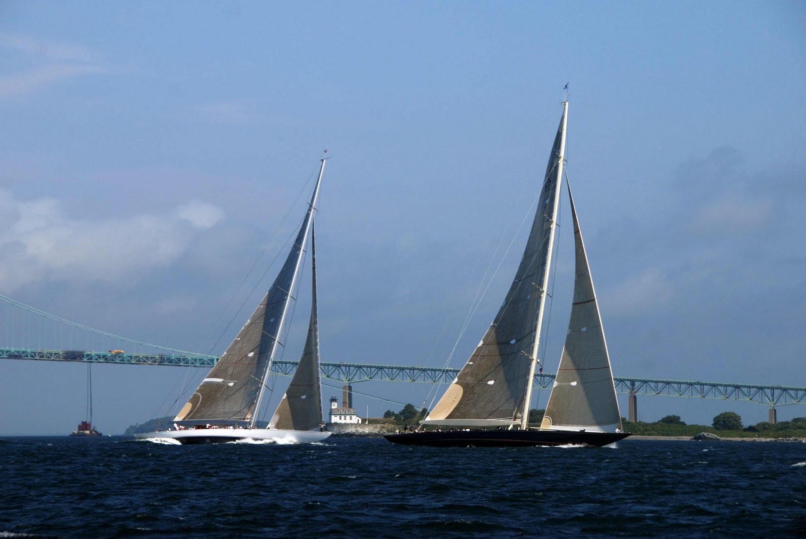 newport rhode island sailboat race