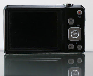 Kamera Casio Exilim 14.1 MegaPixels