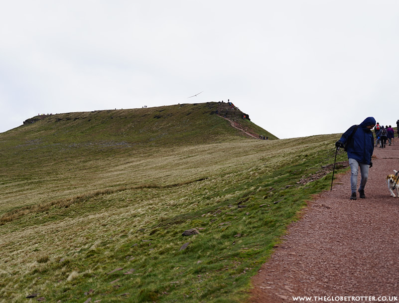 Brecon Beacons | Pen y Fan and Corn Du Walking Trail