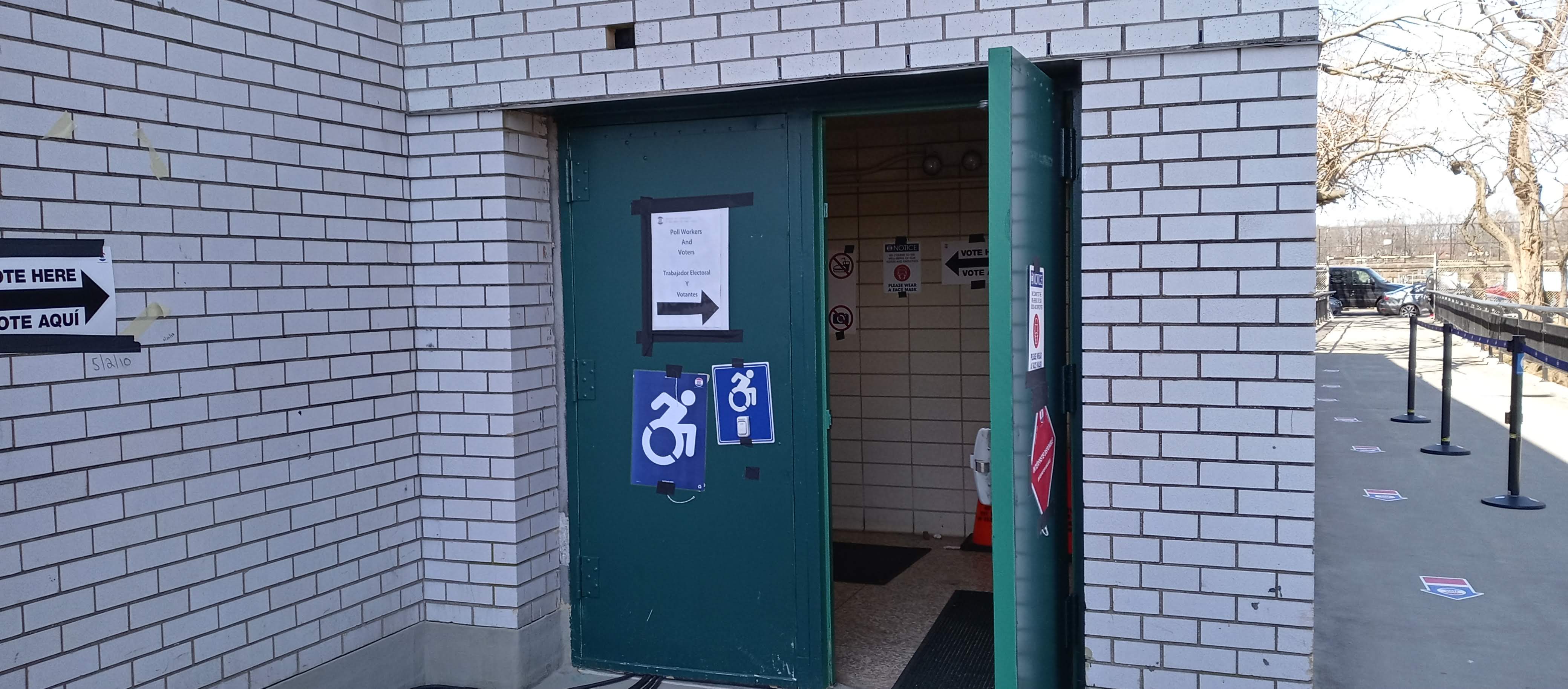 Part Three Bronx Science Early Voting Poll Site The Bronx Chronicle