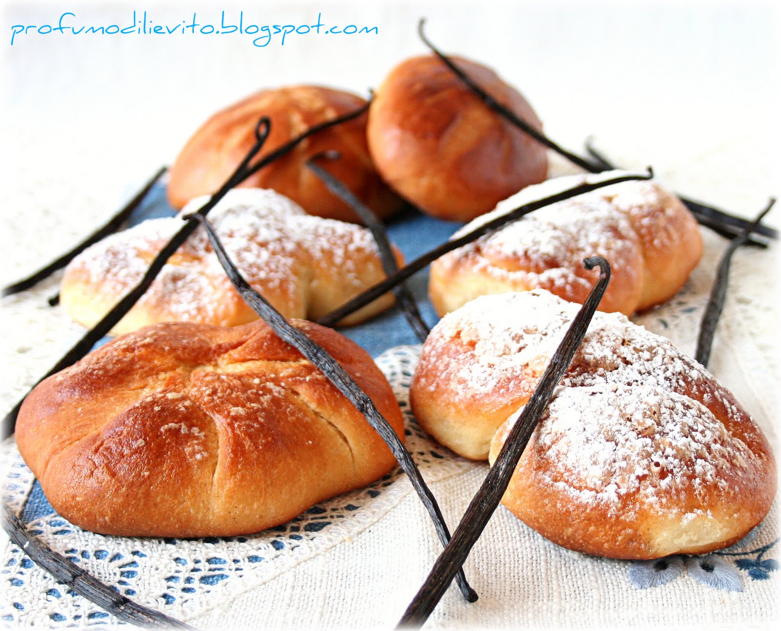 Profumo di Lievito Piccoli pani dolci alla vaniglia