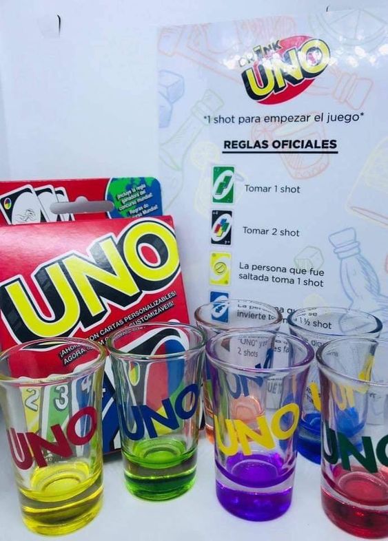 matraz pompa Acusador Cómo jugar al UNO con alcohol | Tragos y Copas : Recetas de cocktails!