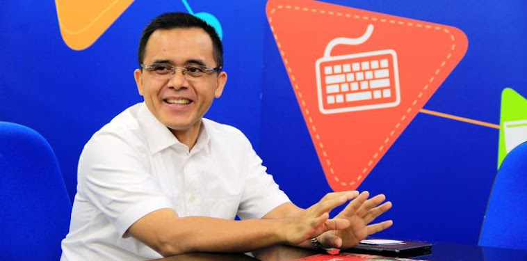 Anas Minta Pelajar Selektif Pilih Informasi di Internet Anas Minta Pelajar Selektif Pilih Informasi di Internet