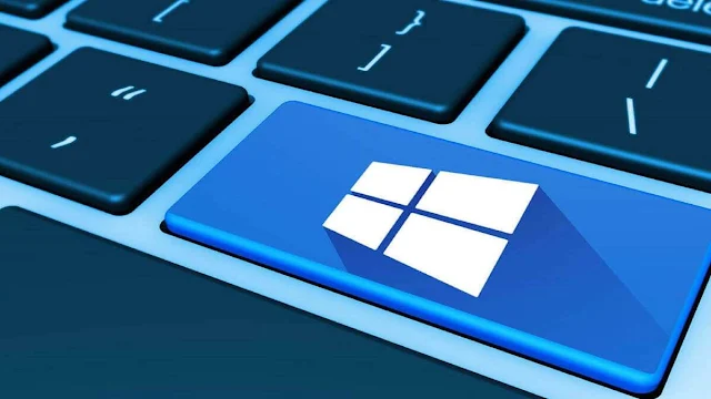 Windows 10X işletim sistemini klasik dizüstü bilgisayarlara getirmek isteyen Microsoft, daha fazla kaynak ayırabilmek adına Windows 10 güncellemelerini teke indiriyor.