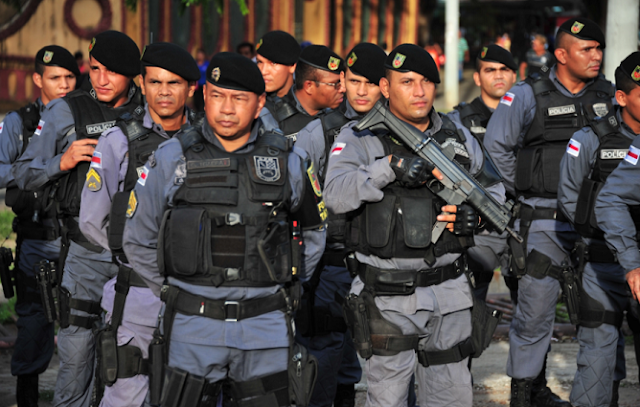 Presidiários serão vacinados primeiro do que policiais no Amazonas