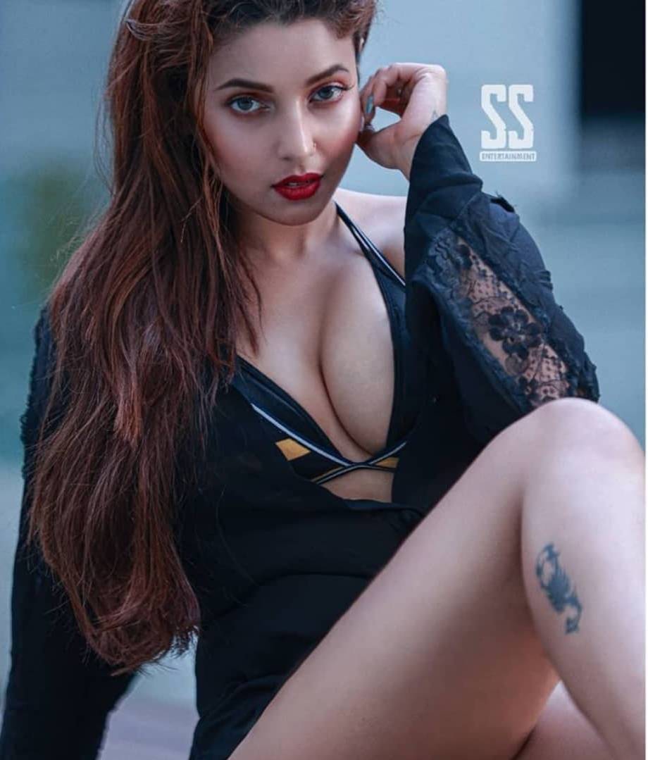 Prabha Ki Diary Latest Web Series Actress Pamela Mandal Instagram Pictures