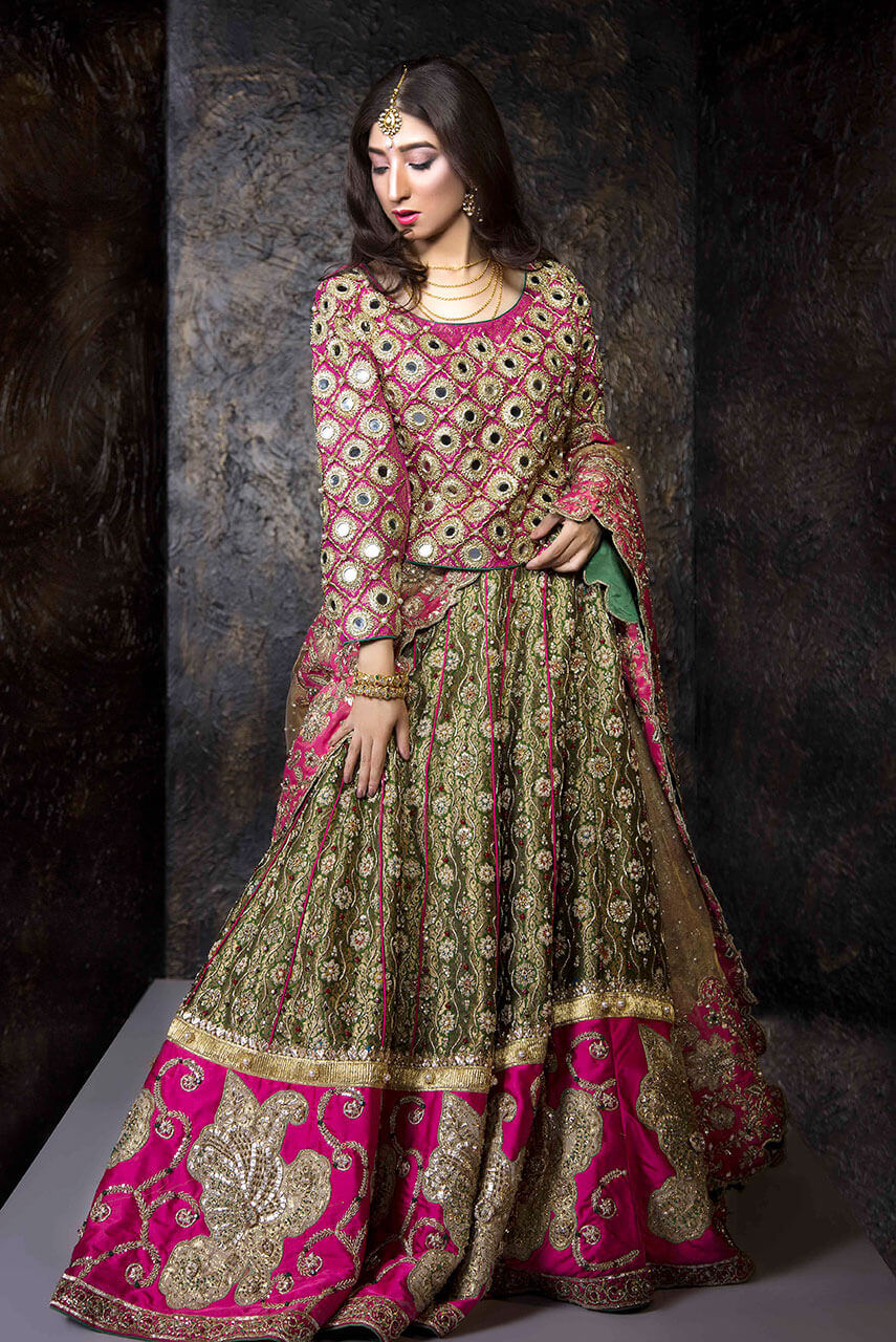 Faraz Abid Sheikhu featuring beautiful collection of Pakistani bridal Mehndi dresses