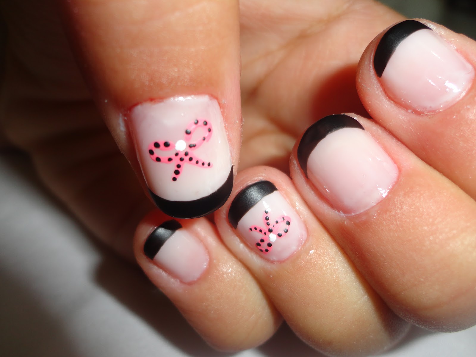 Pronta Para Brilhar: unhas - renda com laço rosa e ...