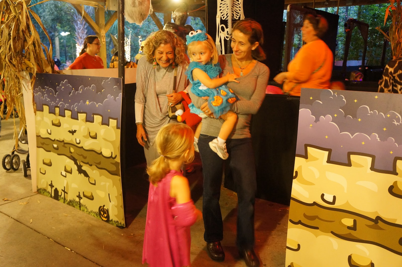 The Roberts in Cola Town: Boo at the Zoo 2012