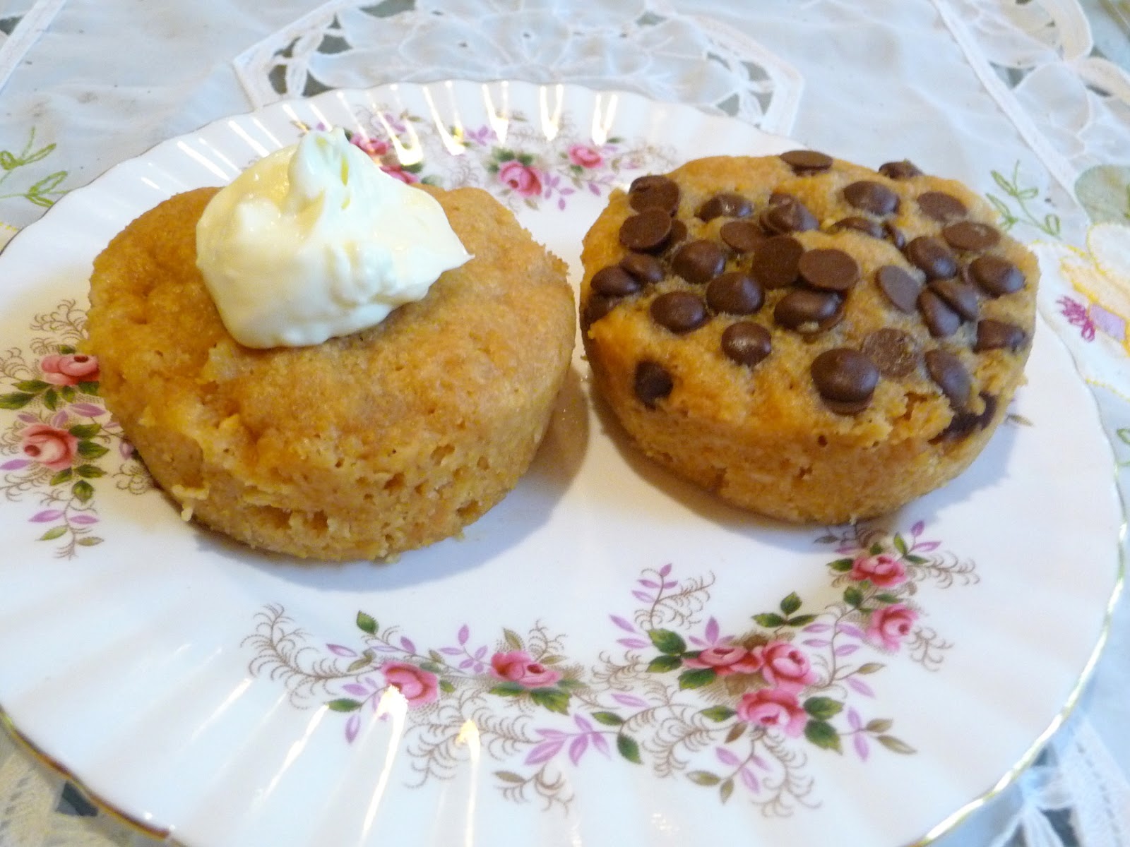 SPLENDID LOWCARBING BY JENNIFER ELOFF JIFFY PEANUT BUTTER CAKES