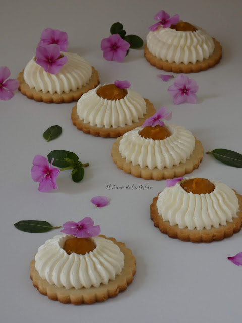 Galletas De Queso Con Mermelada De Mango
