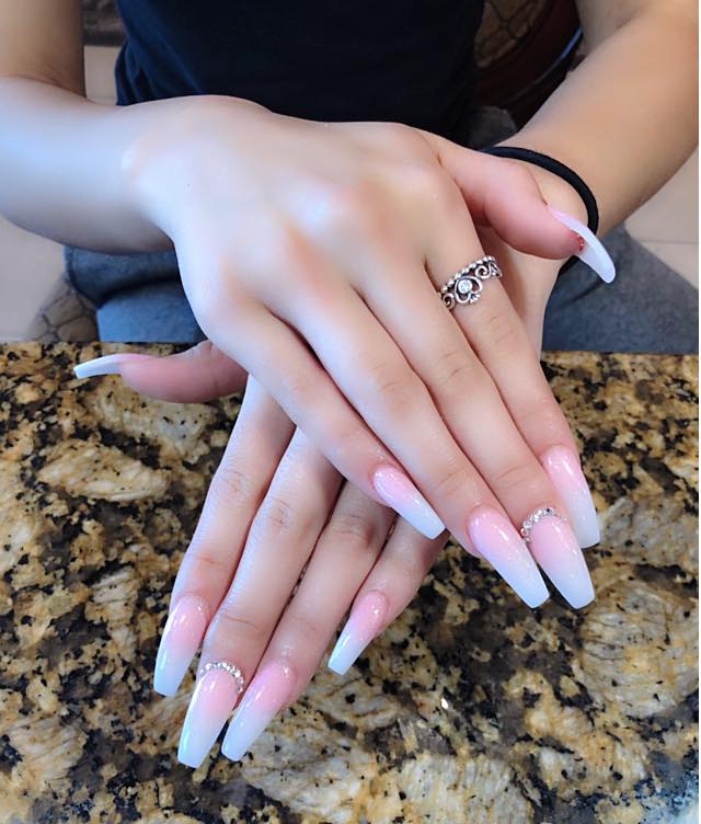 Villa Nail Salon Nail salon in Mansfield 76063 Nail salon 76063