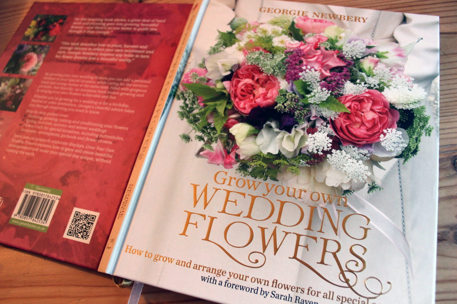 An Urban Veg Patch Book Review Grow Your Own Wedding Flowers