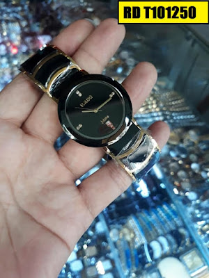 Đồng hồ đeo tay Rado cao cấp thiết kế tinh xảo, bền theo năm tháng 41603528_1675356475925539_532624207251505152_n