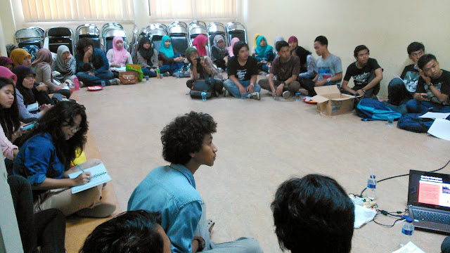 Ingin Terkenal Di Lingkunganmu? Ikuti Tips Berikut Ingin Terkenal Di Lingkunganmu? Ikuti Tips Berikut