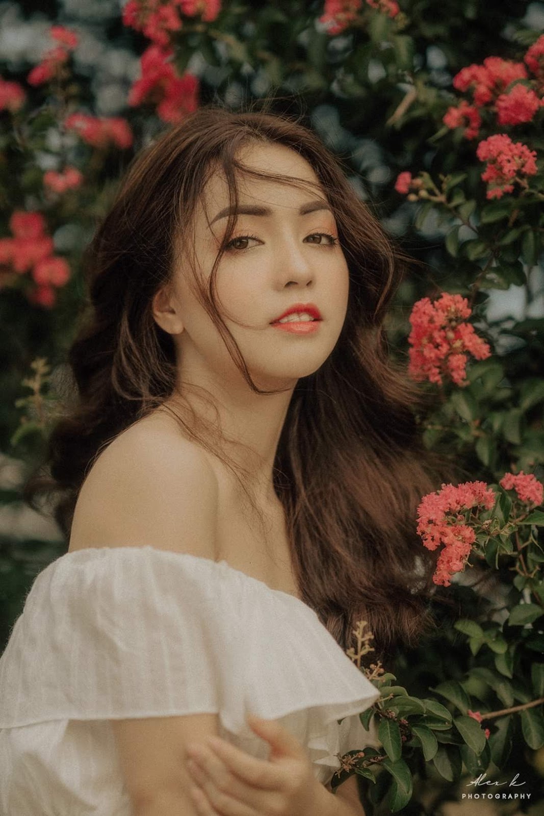 Vietnamese beautiful girl - Beauty face of young beautiful woman with flowers in her hair