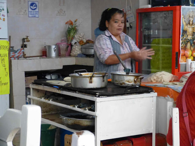 Puesto de comida en el mercado de Zacatlán - Puebla - México