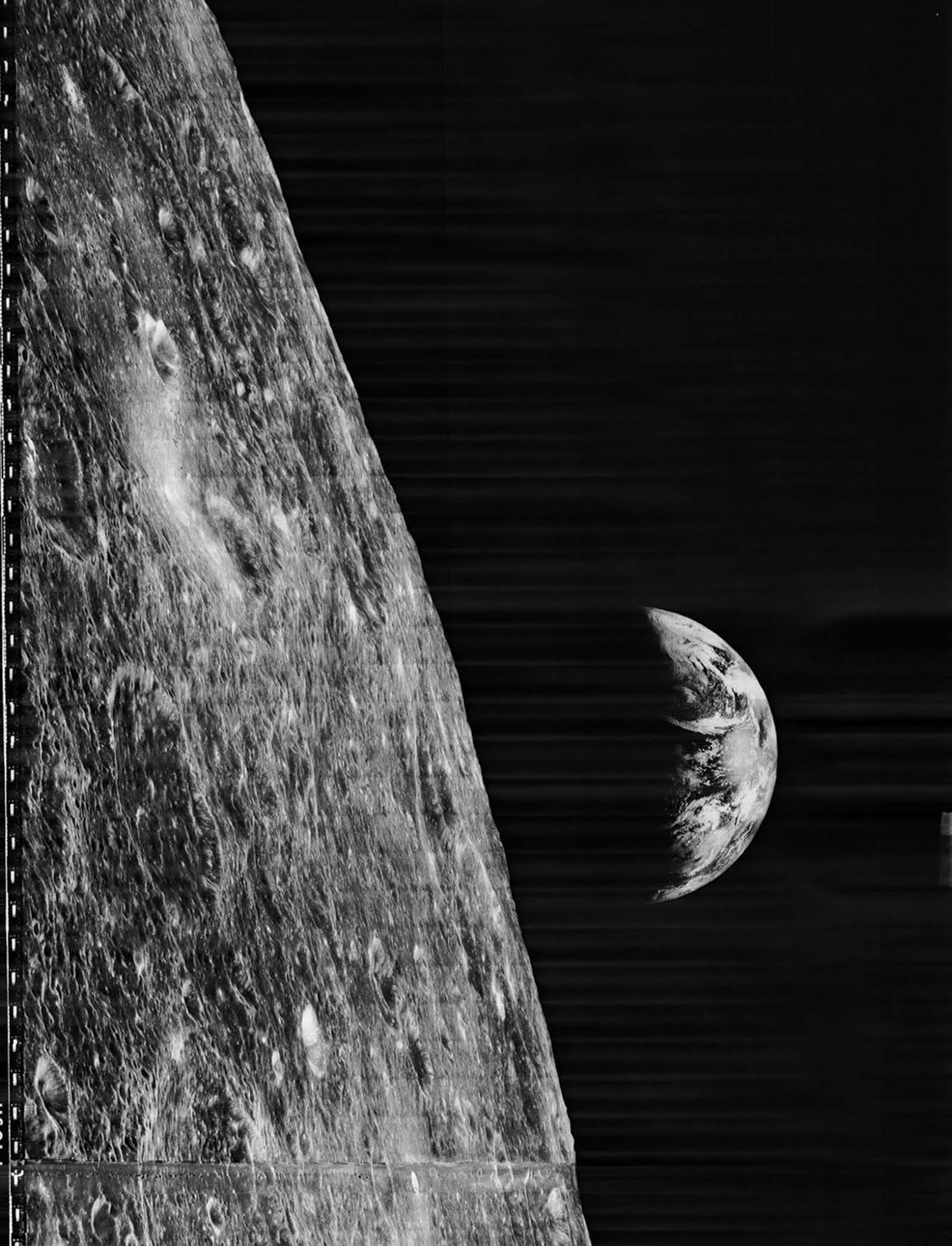 first photo earth from the moon