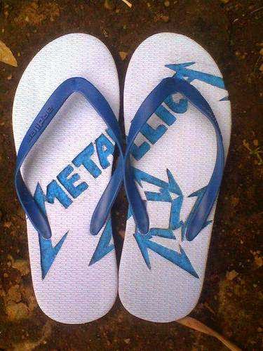 gambar sandal jepit ukir keren