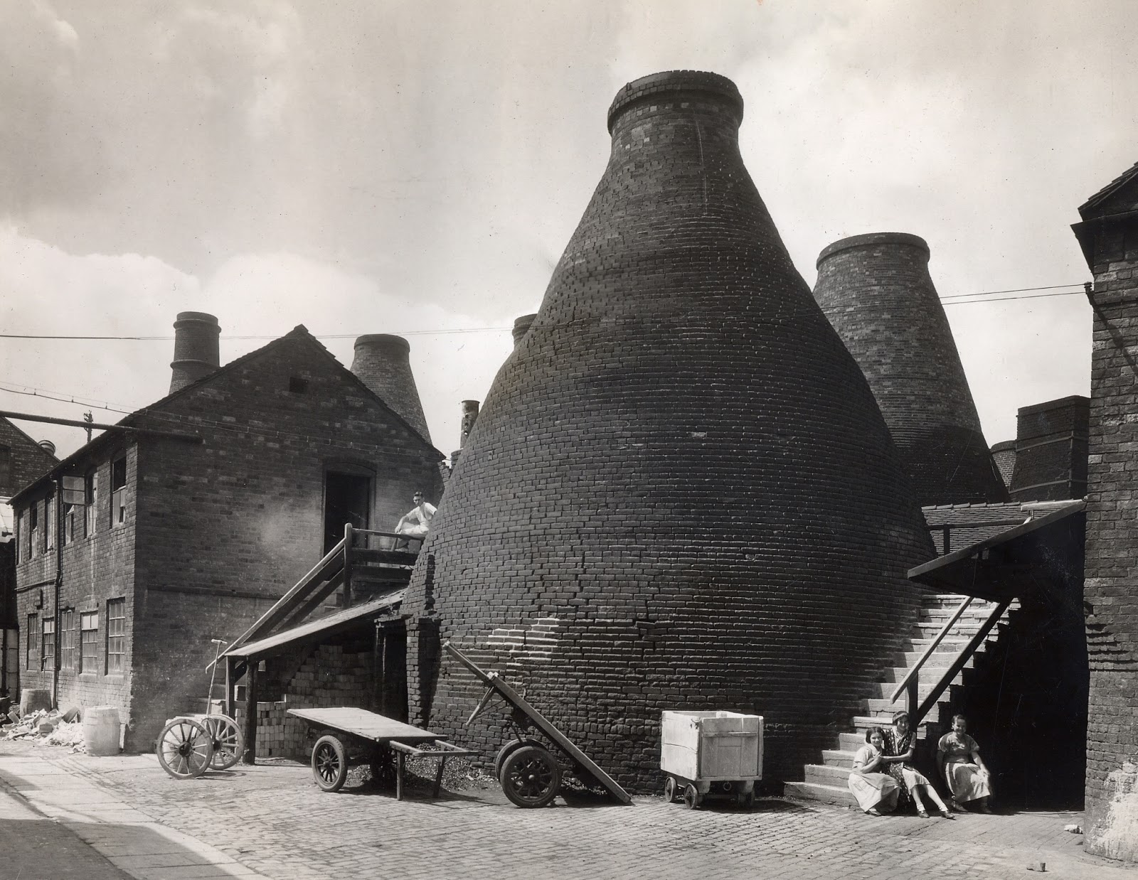 Spode History Bottle Ovens