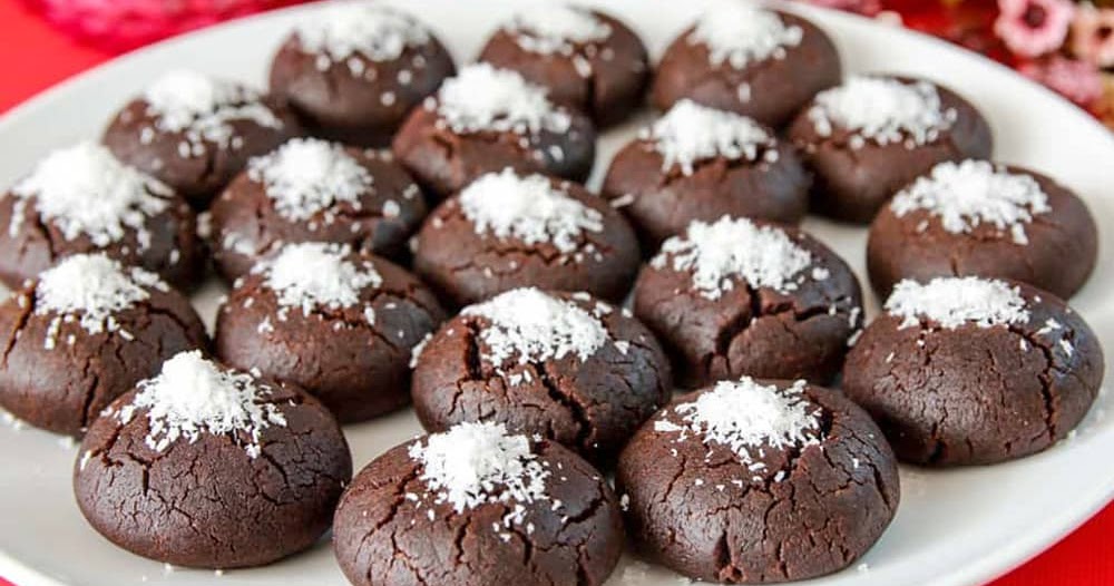 Brownie Tadında Kakaolu Islak Kurabiye Tarifi