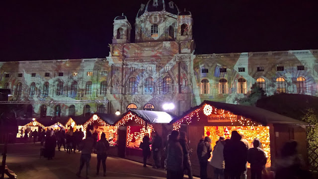 Wienin joulumarkkinat Mallaspulla matkailee joulu Itävalta
