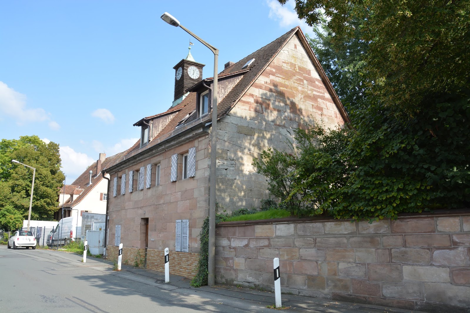 Viral Media Die Mauer Der Schande Eine 3 M Hohe Betonmauer