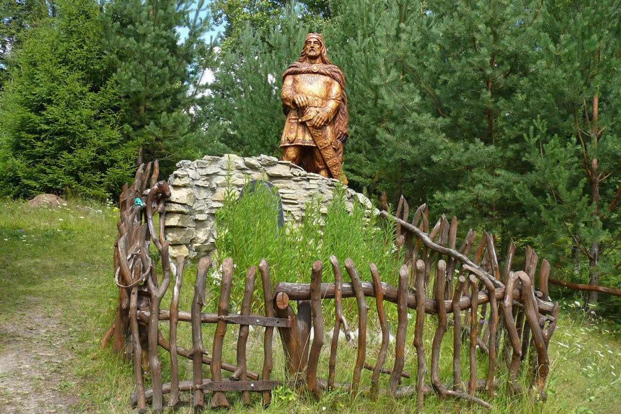 Памятник Чоткар патыр Марий Эл