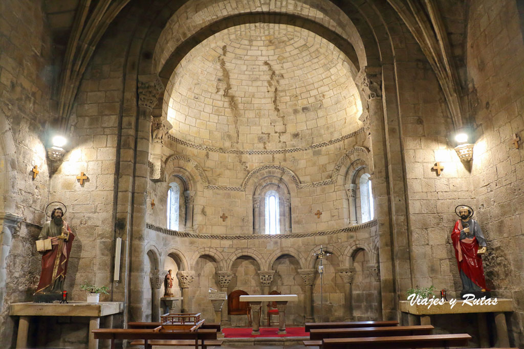 Colegiata de San Pedro de Cervatos, Cantabria