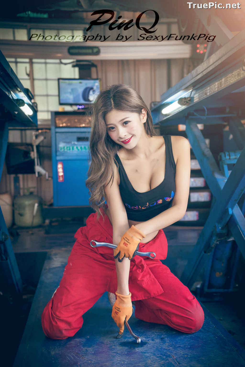 Image Taiwanese Model - PinQ憑果茱 - Hot Sexy Girl Car Mechanic - TruePic.net - Picture-22