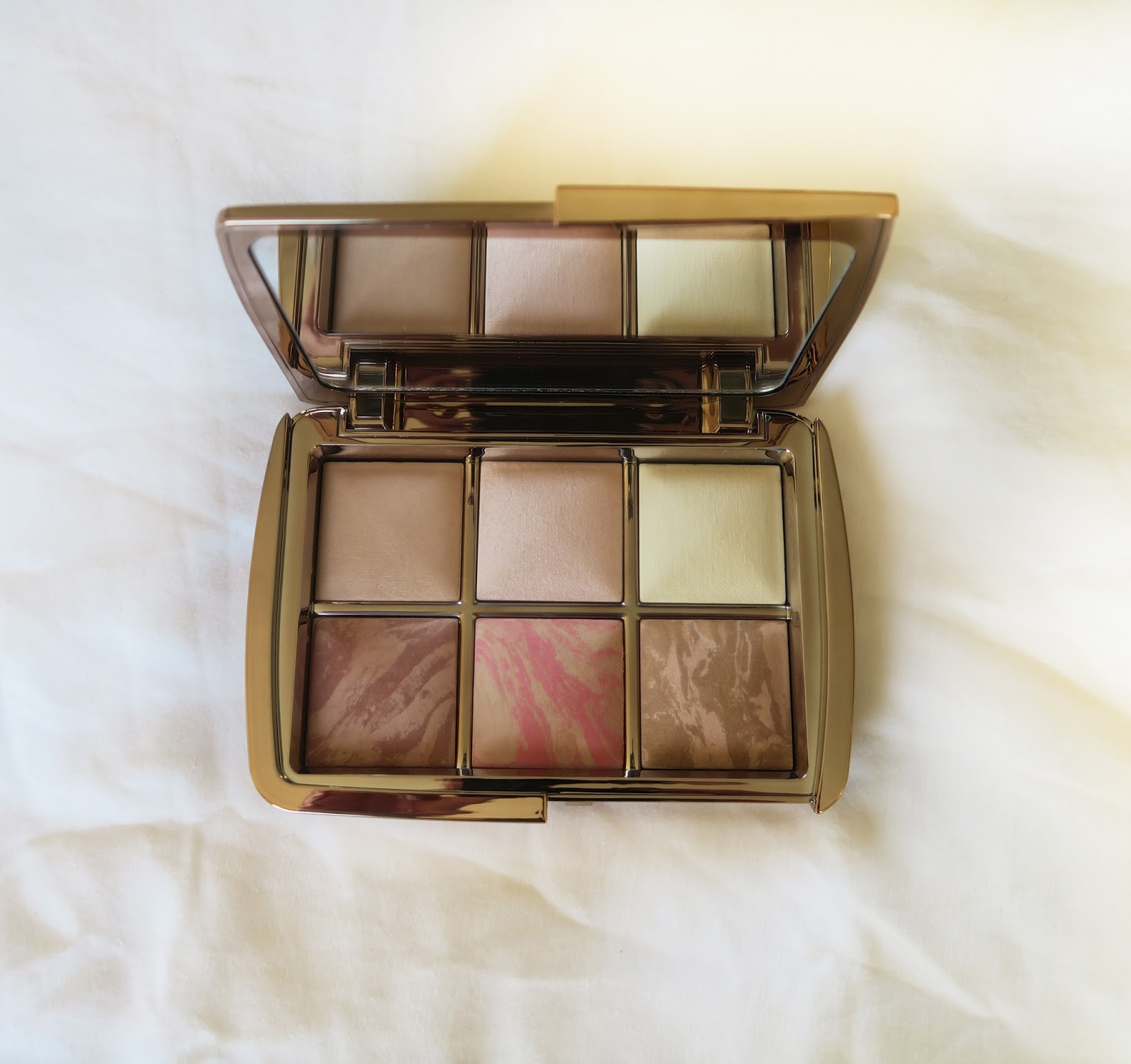 Ambient™ lighting edit mini – sculpture unlocked swatch. Shade. палетка теней hourglass 6. палетка hourglass unlocked. палетка hourglass ambient lighting face palette.