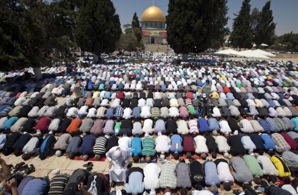 Contoh Pidato Agama Islam Keutamaan Shalat Tarawih Kultum Ramadhan Contoh Pidato Agama Islam Keutamaan Shalat Tarawih Kultum Ramadhan