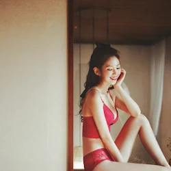Lee Chae Eun – Lingerie Set Foto 8