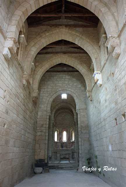 Interior de la iglesia de Santa Cristina de Ribas de Sil, Ourense