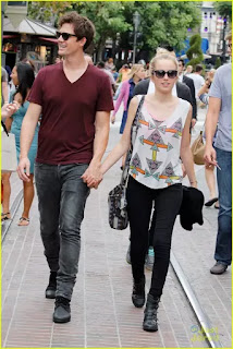 Tyler Hilton and Megan Park