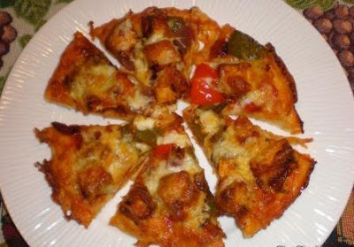 चिली पनीर पिज़्ज़ा घर पर बनाने की विधि  (Chilli Paneer Pizza Recipes in hindi)
