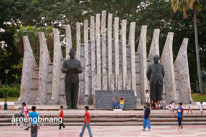 monumen soekarno-hatta menteng jakarta
