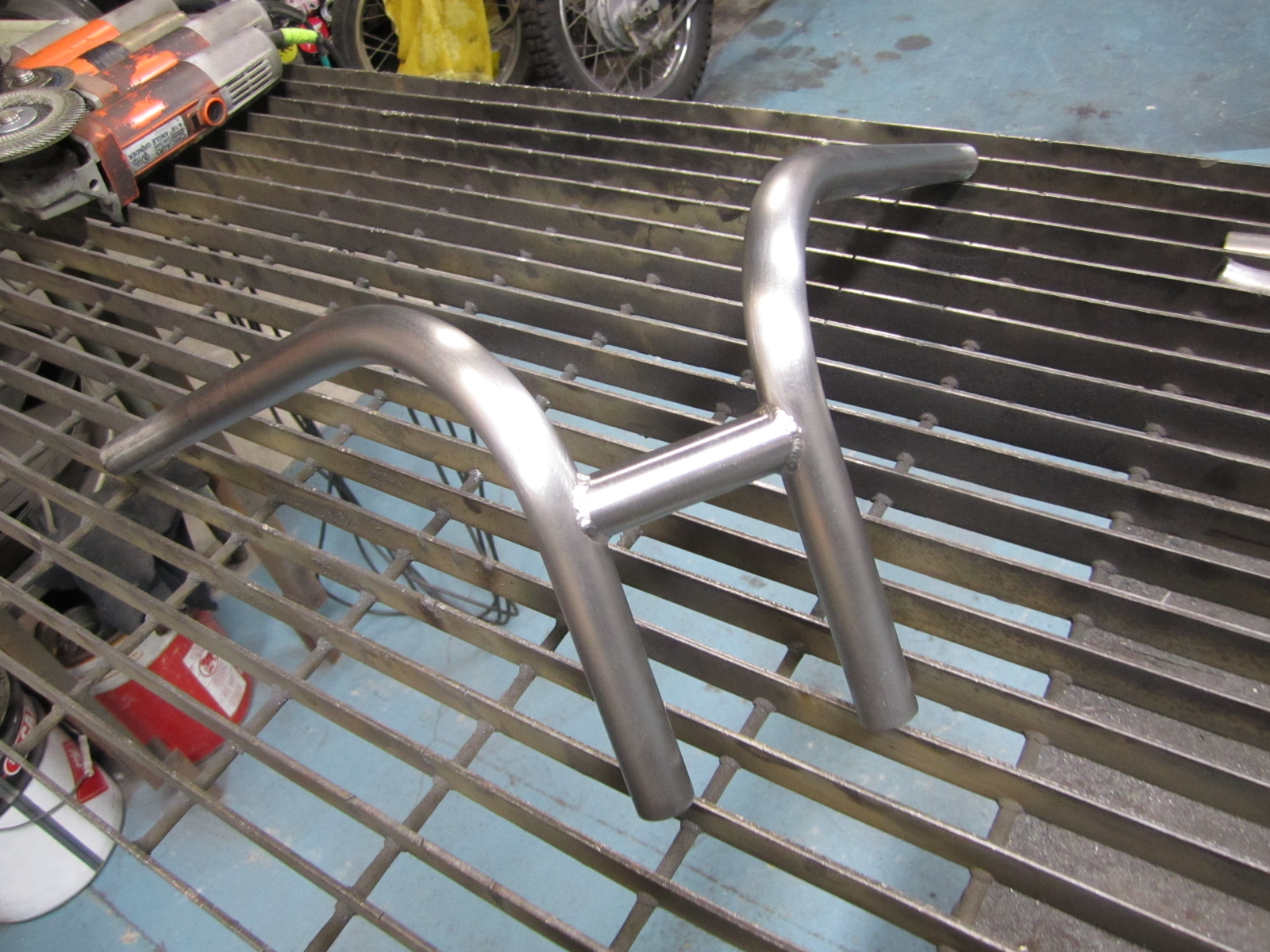 FRONT ST CYCLE: 7/8